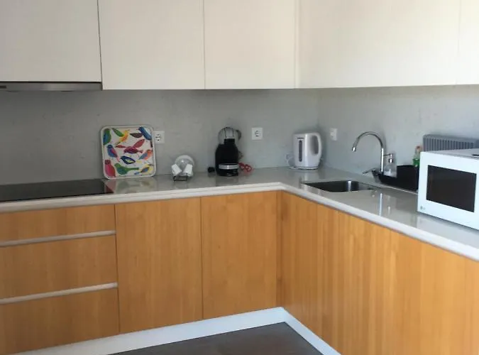 Adubai אובידוס